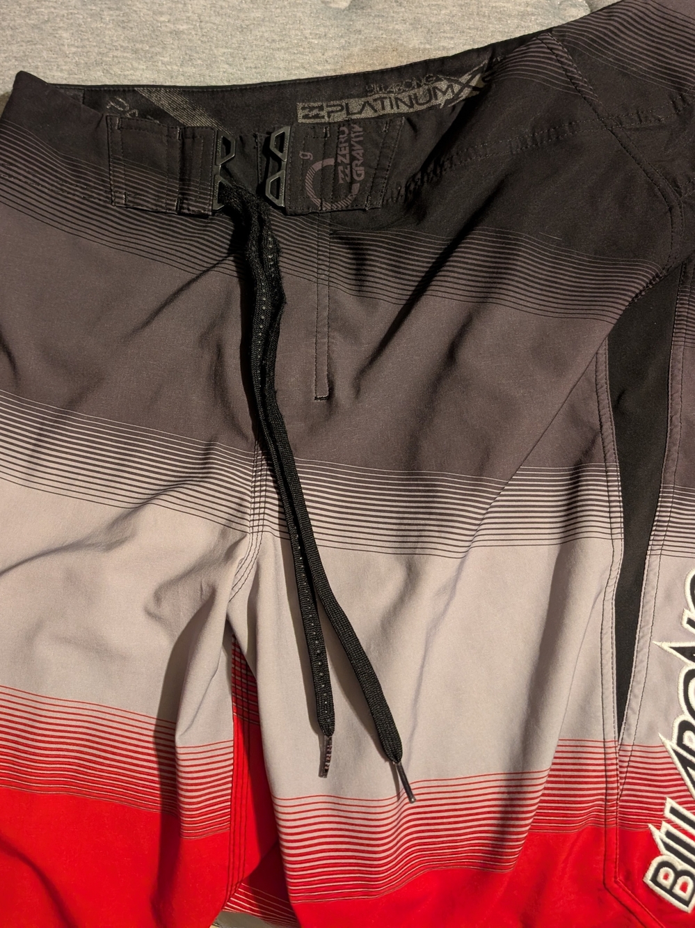 Billabong Men’s Red Gray Black Striped Boardshorts Size 34